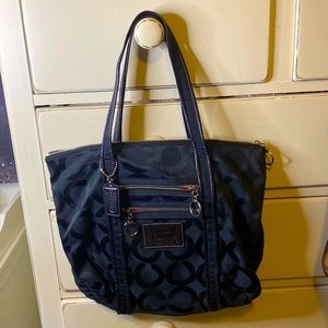 Coach XL black Jacquard fabric shoulder bag